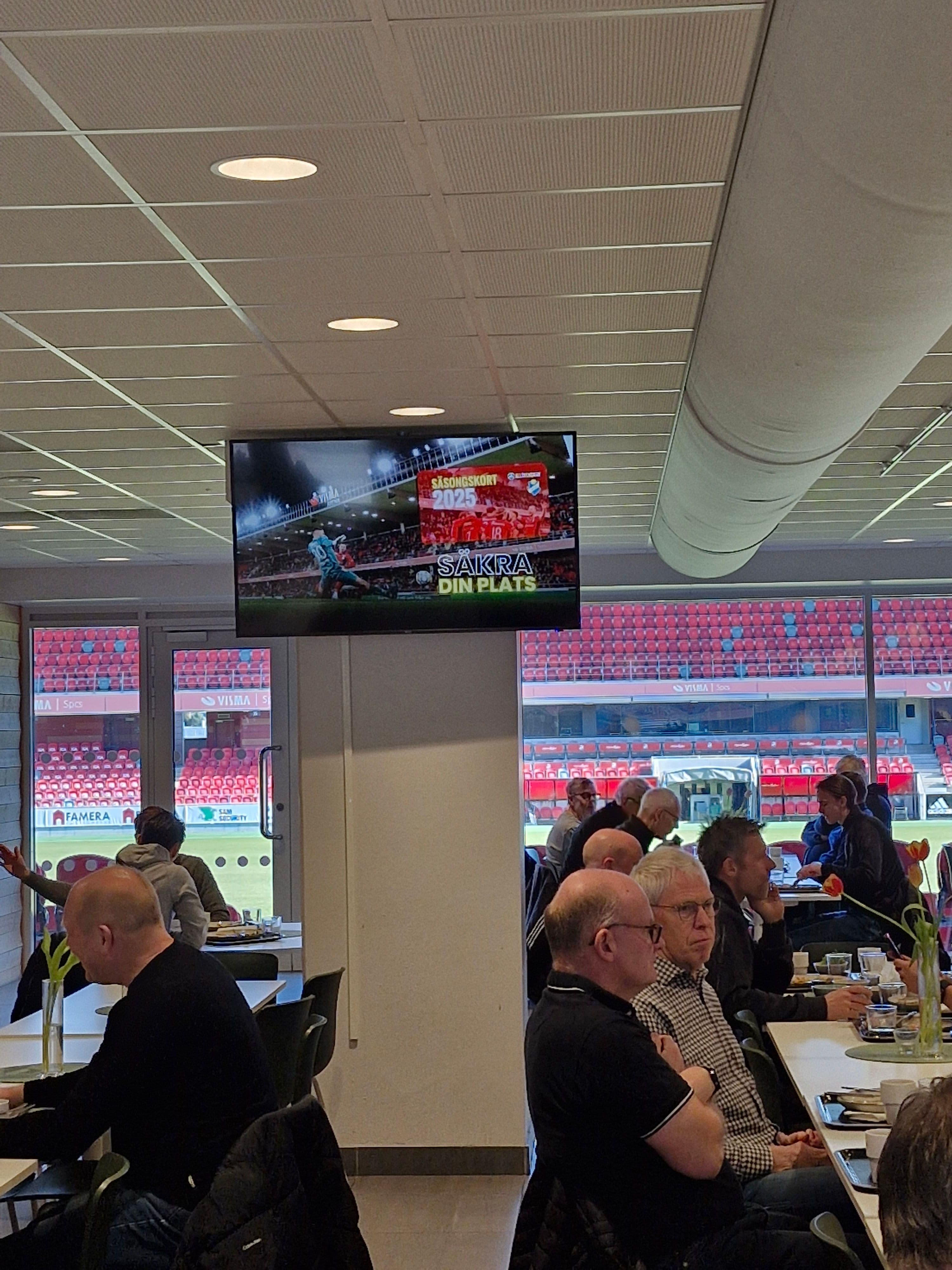 Digitala Arenaskärmar